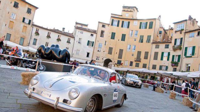 La 1000 Miglia torna a Lucca