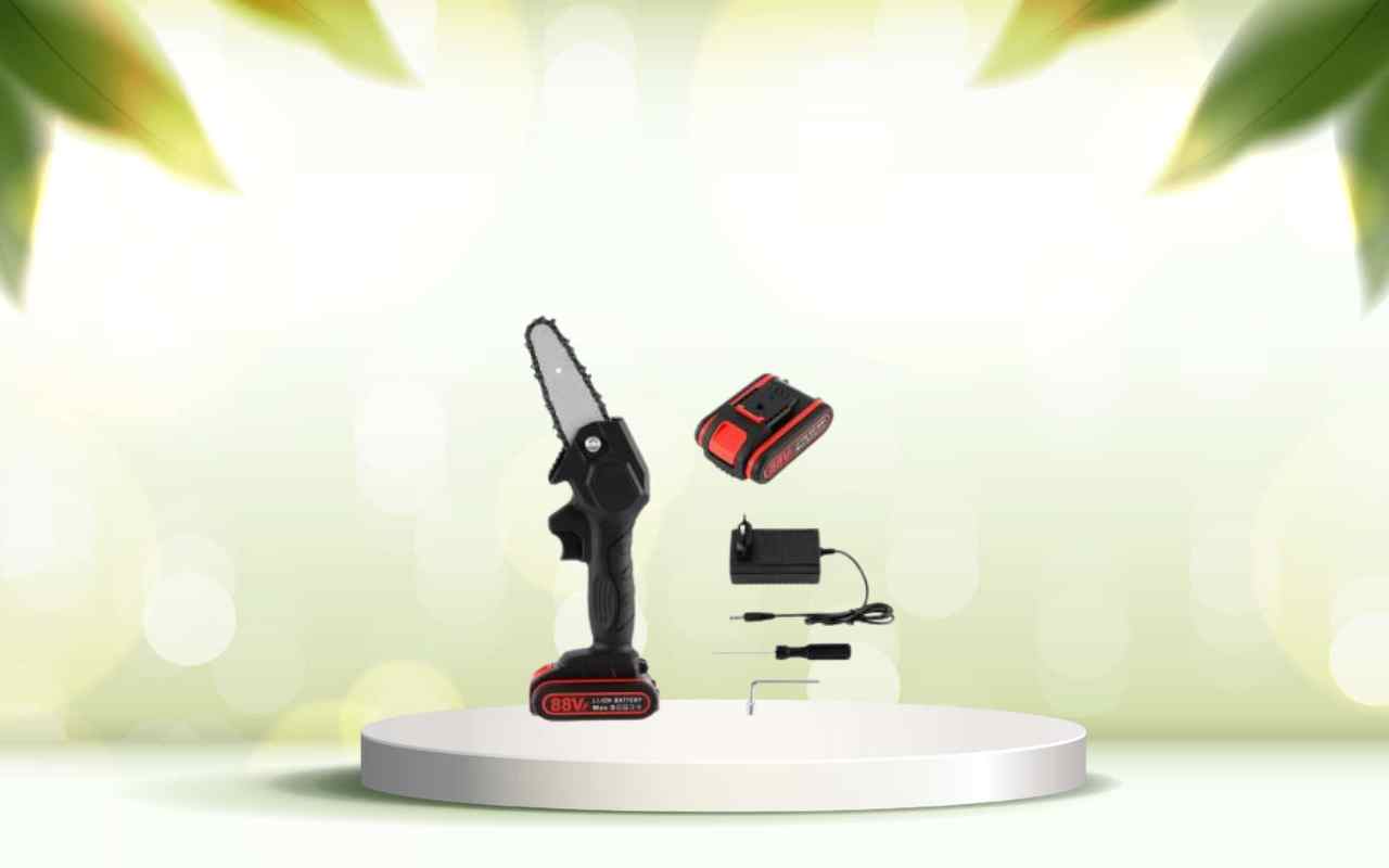 Scopri la mini motosega a batteria: potatura facile e veloce senza fatica